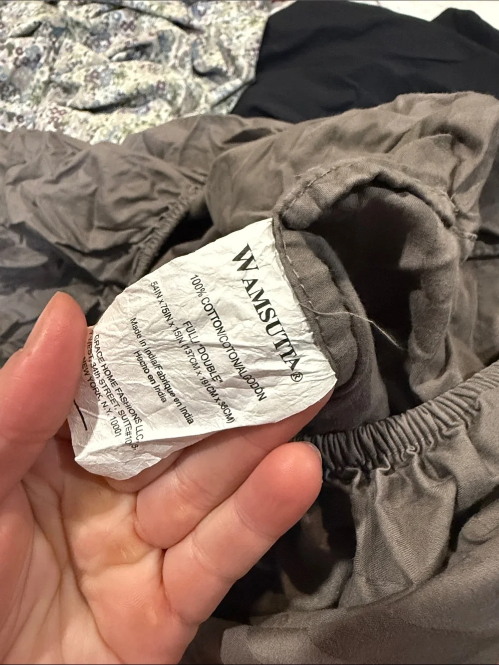 Neutral grey/Taupe fitted sheet